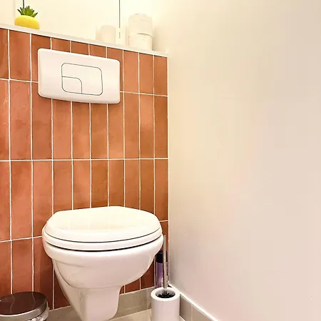Sublime 2 Pieces Avec Terrasse Climatise- 5min Direct Paris - Free Parking Daire *
